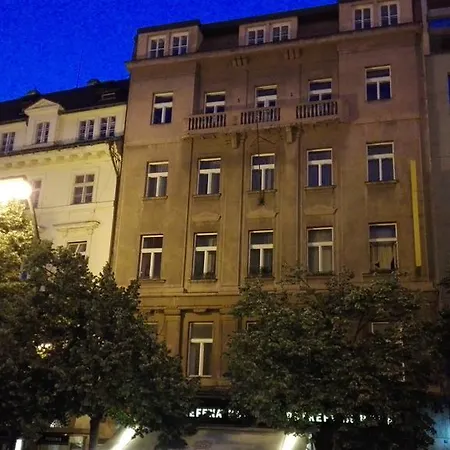 Elen's Center Apartamento Praga